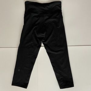 Black Cropped Leggings